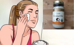 Lavez votre visage avec l'huile de coco chaque jour !!! 
