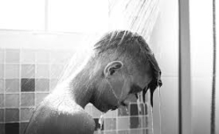 Pourquoi les adolescents détestent-ils prendre des douches ?