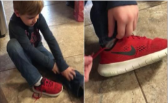 Ce petit garçon nous montre un super truc pour lacer des chaussures plus facilement