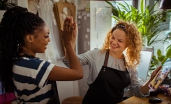 Seuls les gens avec un bon fond se réjouissent de la réussite des autres sans les envier