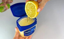 Mélange de Vaseline et Citron : Hydratation et Éclat pour Votre Peau