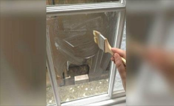 Un Projet DIY Élégant : Créez un Revêtement de Fenêtre en Dentelle pour Préserver votre Intimité