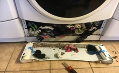 La machine à laver peut faire disparaître vos chaussettes – Comment faire pour éviter que ça n’arrive