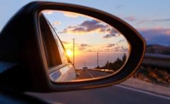 La méthode “SAE” pour régler le rétroviseur et réduire l’angle mort