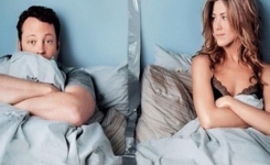 Si vous dormez à droite du lit, vous être probablement le ou la plus grognon des deux! 