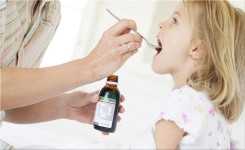 La Liste Noire des 39 Médicaments Dangereux POUR VOS ENFANTS !