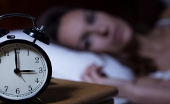 Est-ce un mauvais signe de se réveiller entre 3 et 5 heures du matin ? 